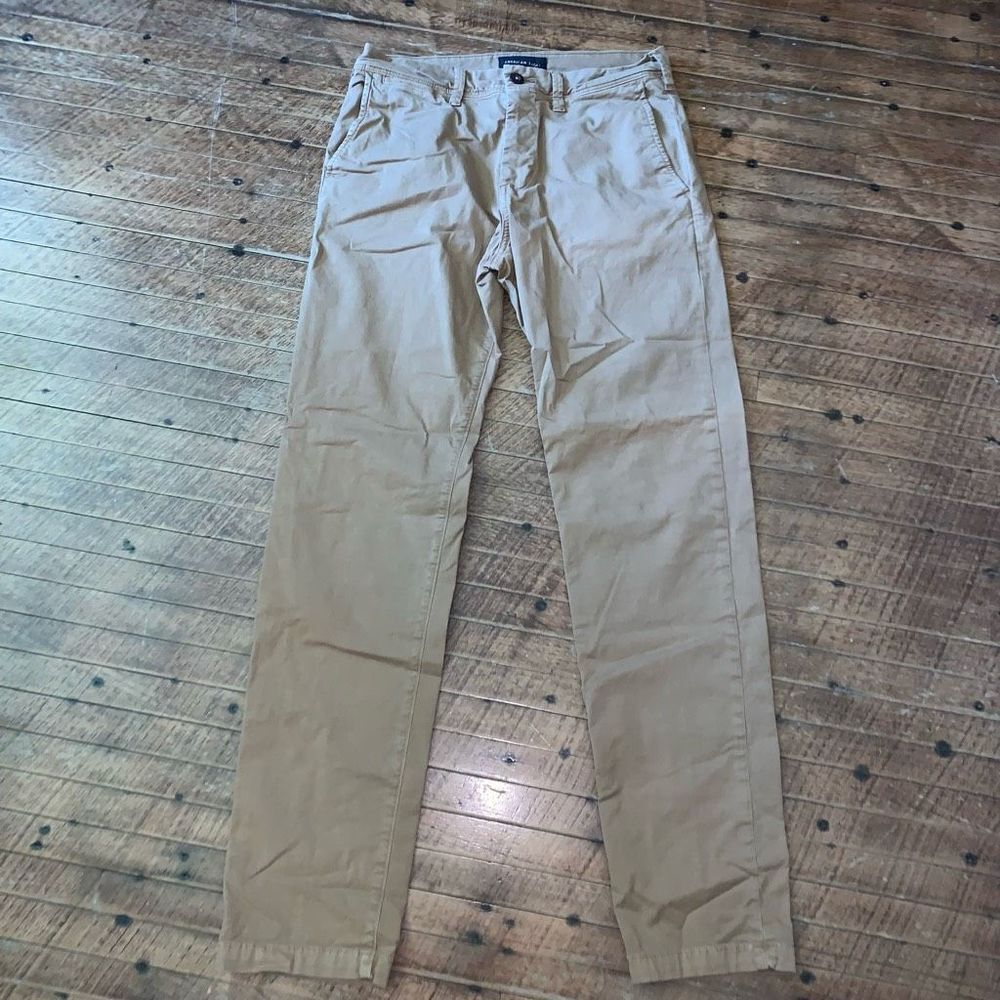 American Eagle tan slim straight 30x34 lightweight slacks